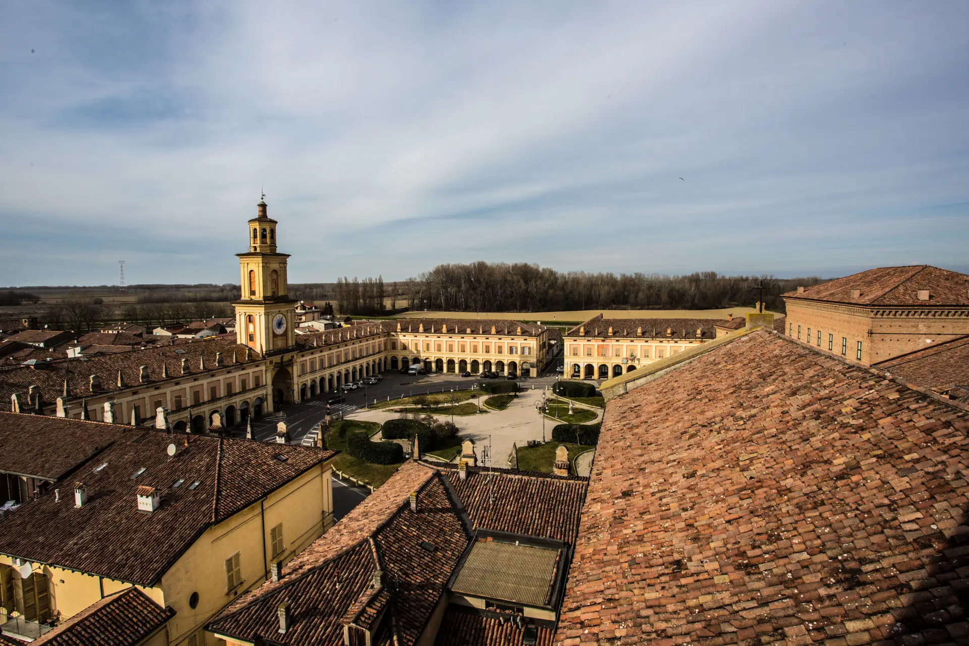 Piazza Bentivoglio, Gualtieri